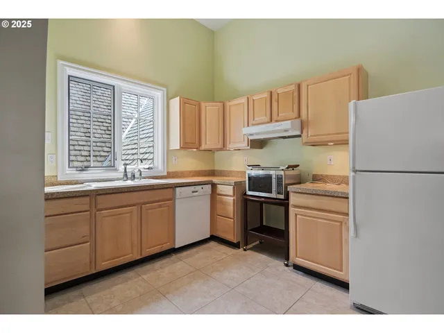 $3,890,000 | 1500 Southeast Waverly Drive, Milwaukie, OR 97222