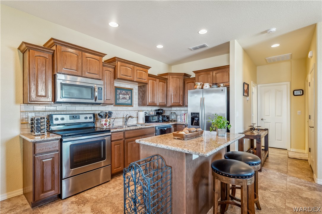 2522 Nez Perce Road Fort Mohave, AZ 86426 - Photo 9 of 23 Kitchen