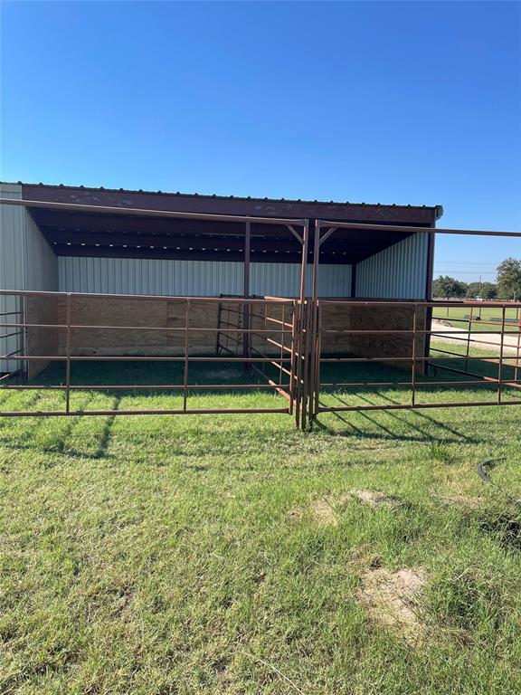 11 Maverick Loop Granbury, TX 76048 - Photo 26 of 27 a view of a backyard
