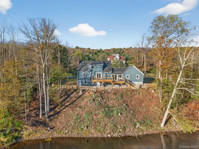 a picture of floor plan