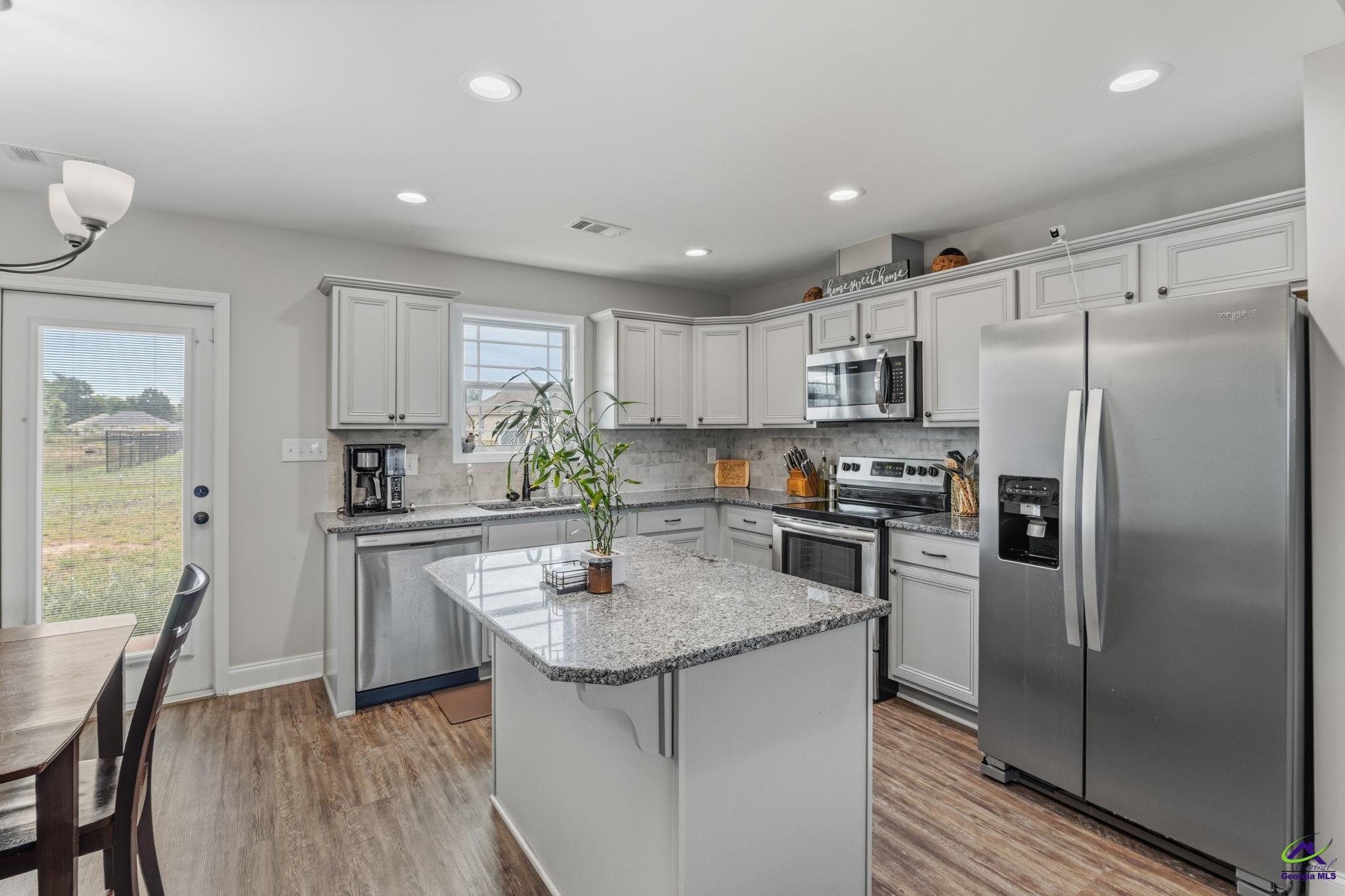 609 Daisy Drive Perry, GA 31069 - Photo 8 of 26