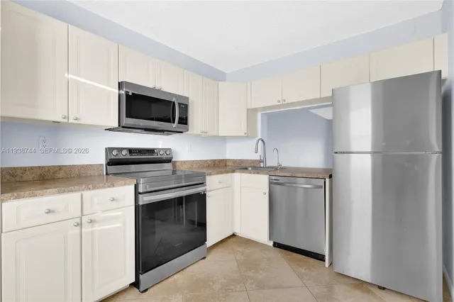 $204,999 | 3050 Northwest 42nd Avenue, Unit C406, Coconut Creek, FL 33066