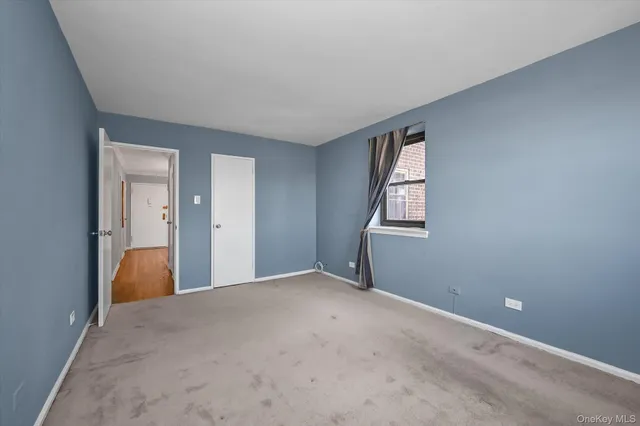 $220,000 | 85-10 151st Avenue, Unit 5E | Lindenwood