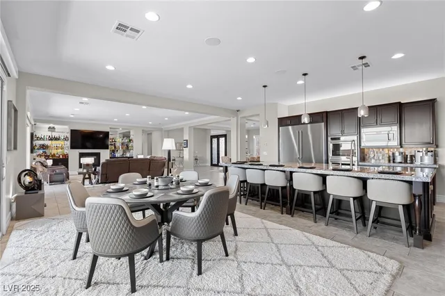 $1,795,888 | 7040 Royal Antelope Street, Las Vegas, NV 89149