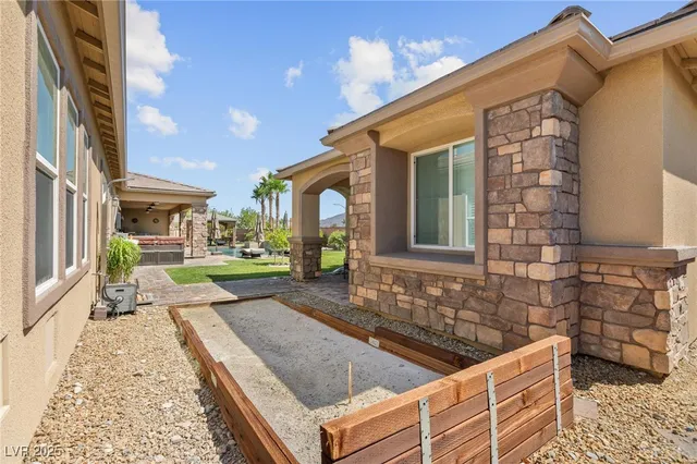 $1,795,888 | 7040 Royal Antelope Street, Las Vegas, NV 89149