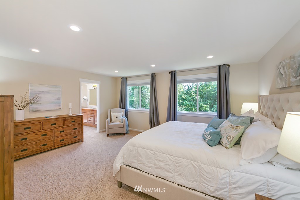 22423 5th Place West Bothell, WA 98021 - Photo 13 of 23