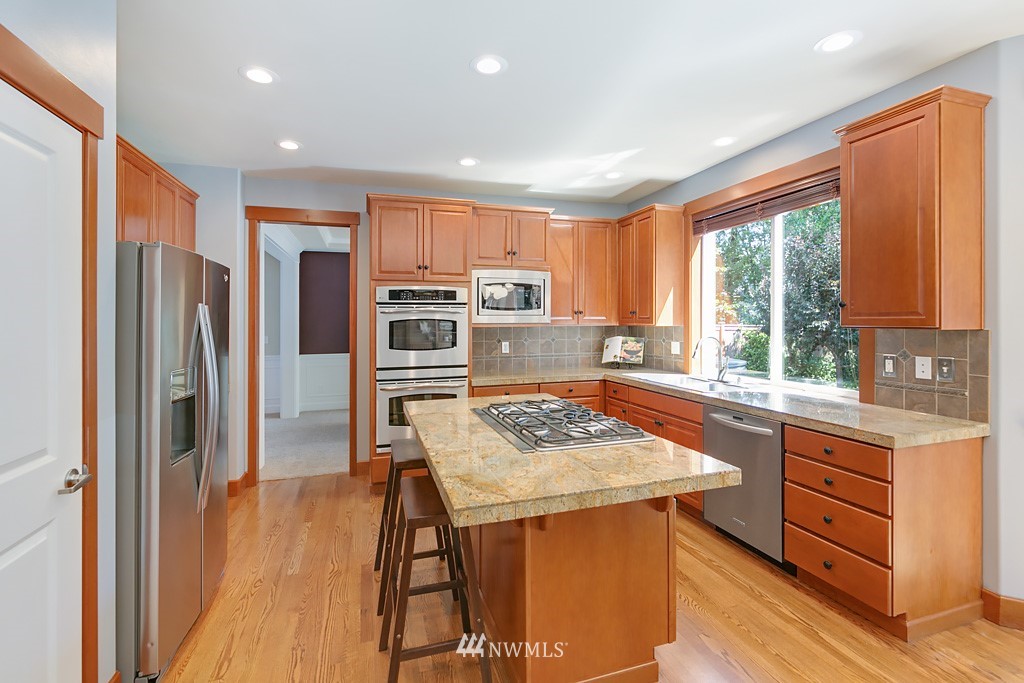 22423 5th Place West Bothell, WA 98021 - Photo 6 of 23