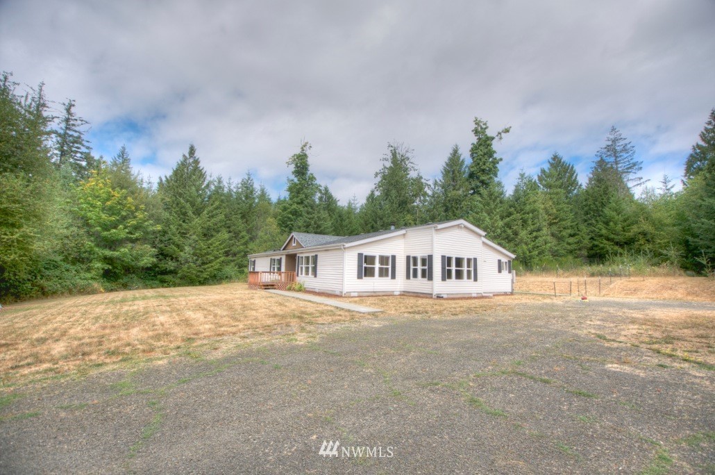 6206 Miller Road Northwest Olympia, WA 98502 - Photo 19 of 21 Gallery Image 19