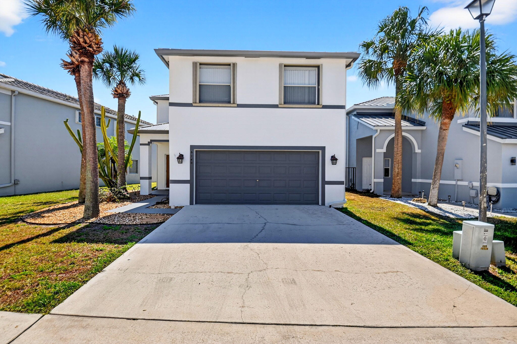 6140 Spring Isles Boulevard Lake Worth, FL 33463 - Photo 3 of 66 1-web-or-mls-DSC_0433