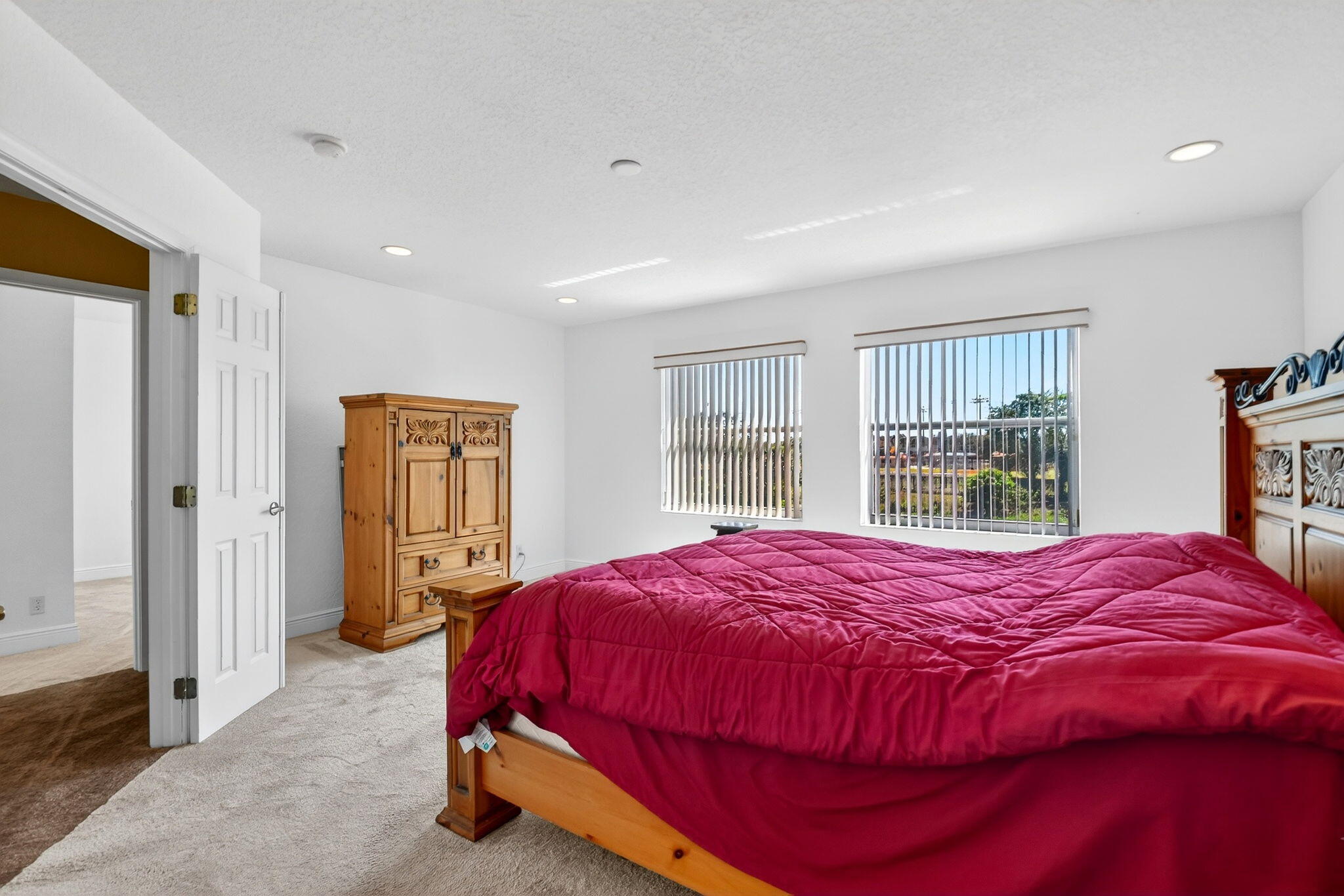 6140 Spring Isles Boulevard Lake Worth, FL 33463 - Photo 34 of 66 33-web-or-mls-DSC_0597