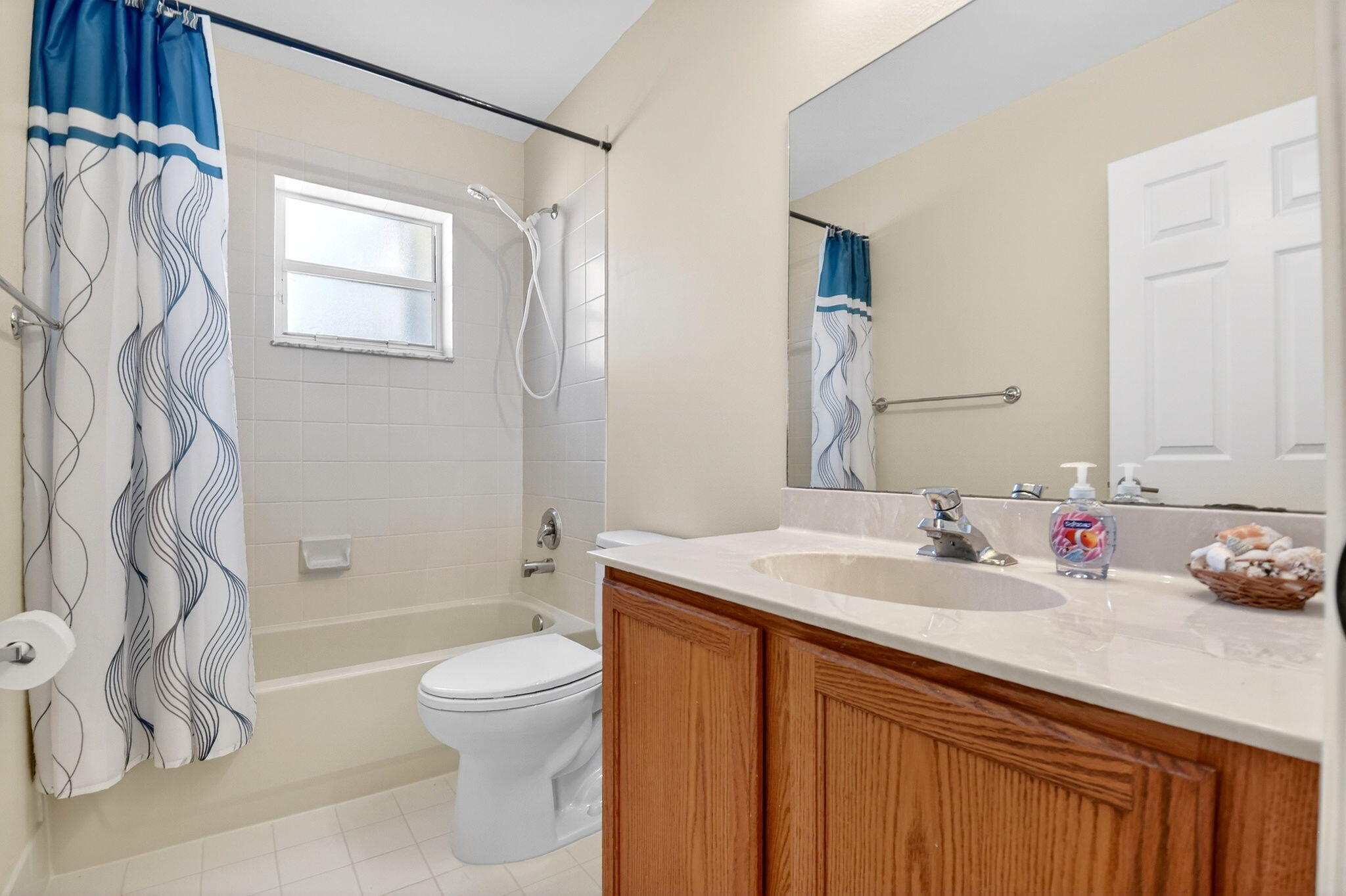 6140 Spring Isles Boulevard Lake Worth, FL 33463 - Photo 42 of 66 41-web-or-mls-DSC_0638