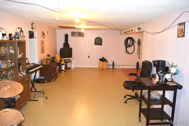 $215,000 | 23 Meadowlark Court, Granite City, IL 62040