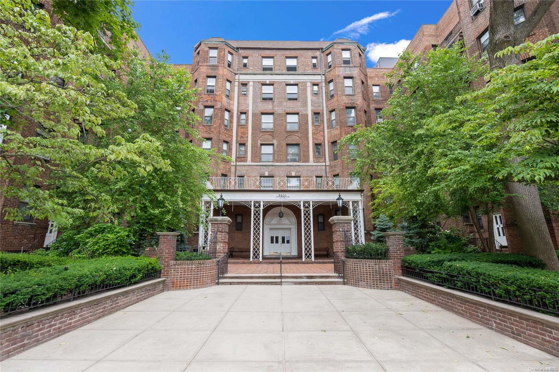 84-51 Beverly Road, Unit 4M Queens, NY 11415 - Photo 1 of 1