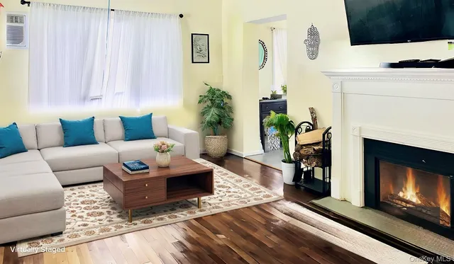 $534,500 | 72 Lakeside Road, Mahopac, NY 10541