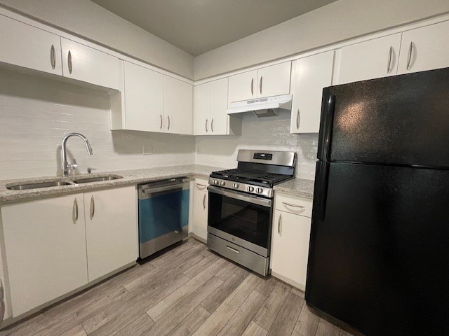 8808 Mountain Ridge Drive, Unit B Austin, TX 78759 - Photo 3 of 39