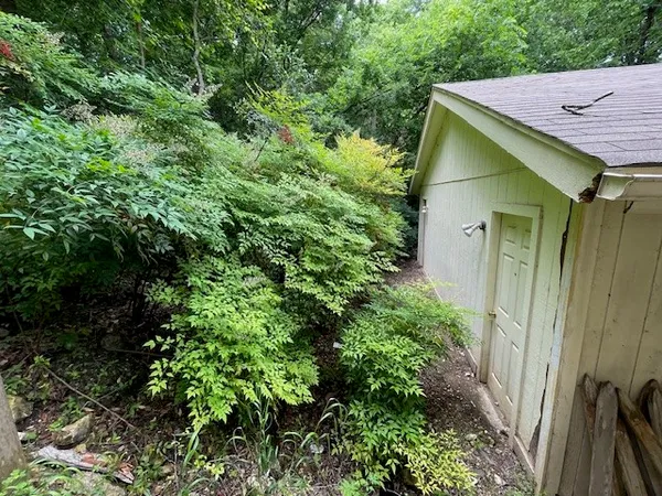 a view of a small house