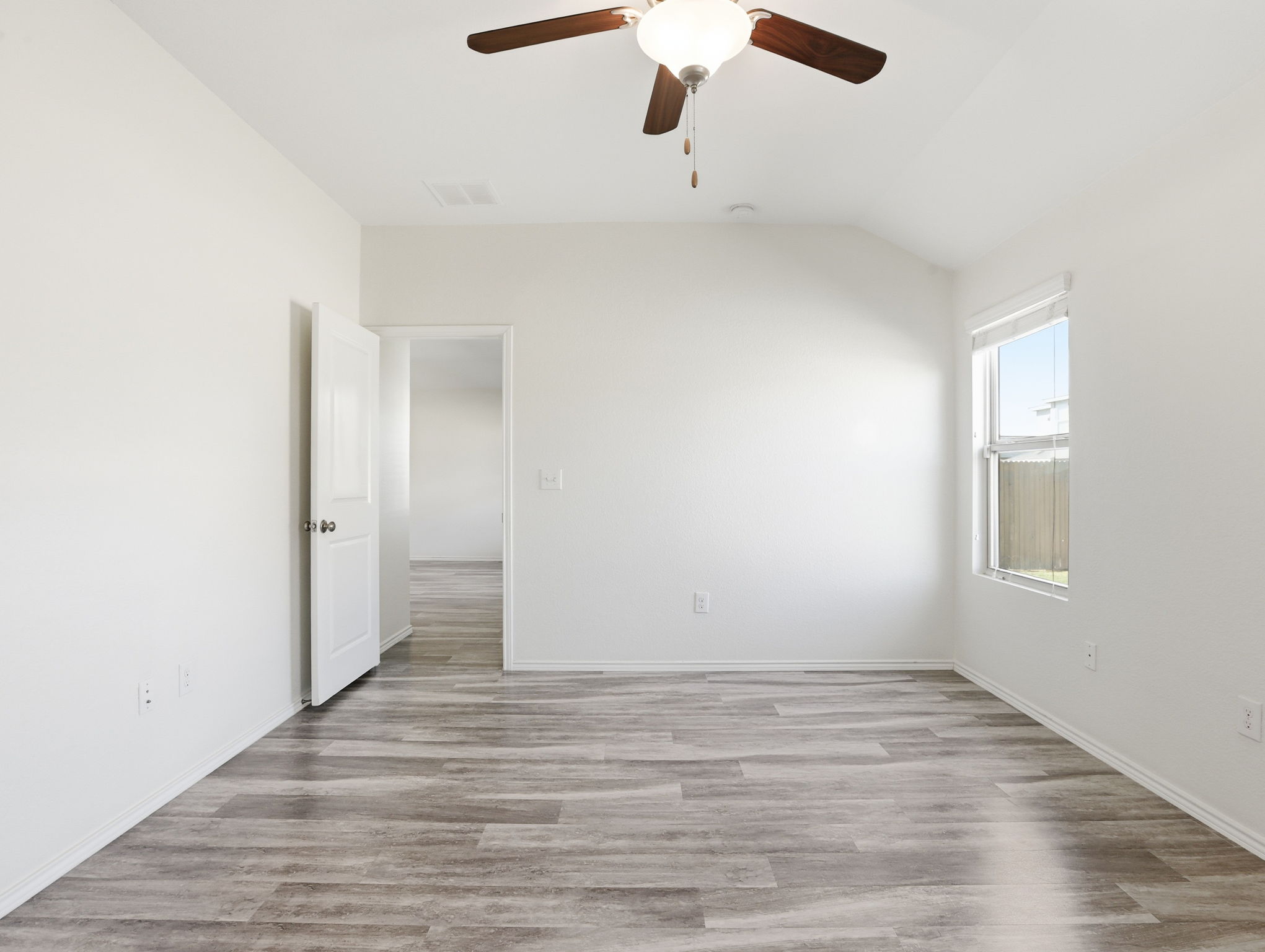 5900 Bell Tower Lane Austin, TX 78747 - Photo 6 of 26