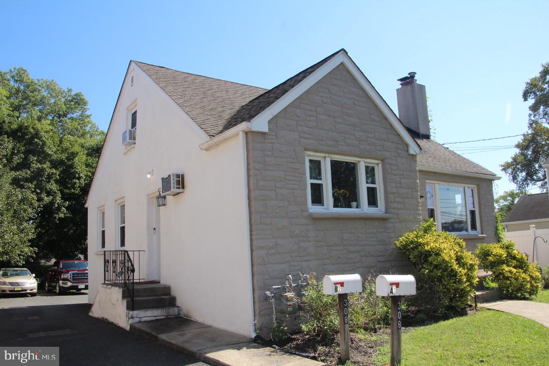 308 South Warwick Road, Unit A Somerdale, NJ 08083 - Photo 2 of 13