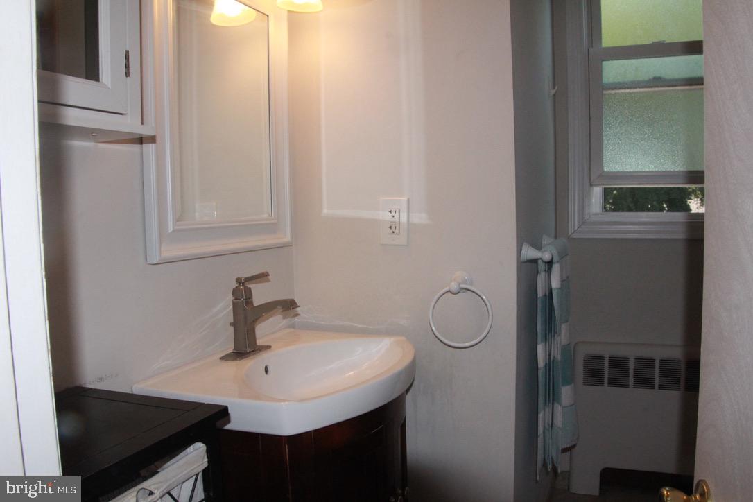 308 South Warwick Road, Unit A Somerdale, NJ 08083 - Photo 9 of 13