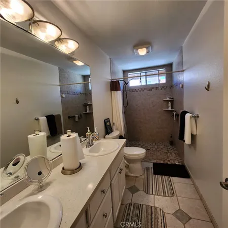 $979,000 | 2011 Rachelle Place, Escondido, CA 92025