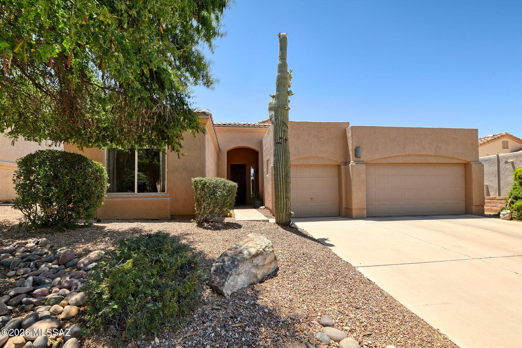 5262 Spring View Drive Tucson, AZ 85749 - Photo 6 of 47