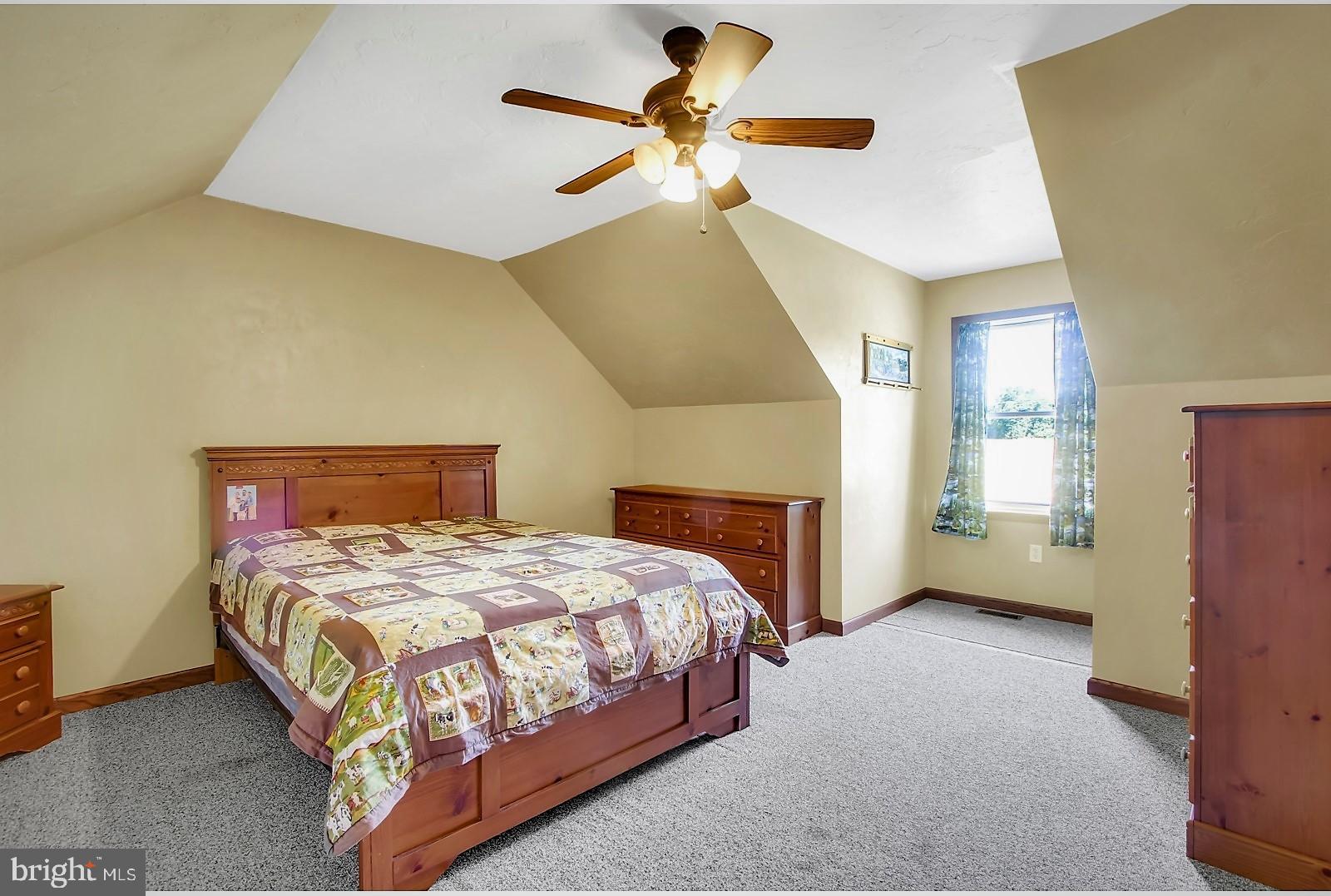 111 Cedar Ridge Road New Oxford, PA 17350 - Photo 17 of 28