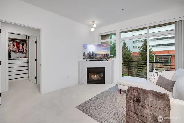 $1,099,000 | 300 110th Avenue Northeast, Unit 314, Bellevue, WA 98004