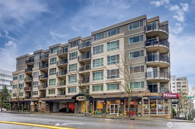 $1,099,000 | 300 110th Avenue Northeast, Unit 314, Bellevue, WA 98004