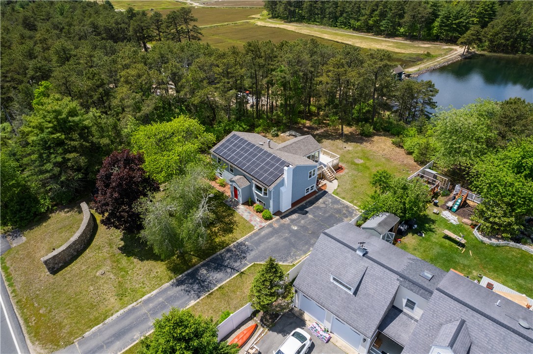 200 Charge Pond Road Wareham, MA 02571 - Photo 3 of 40 Gallery Image 3