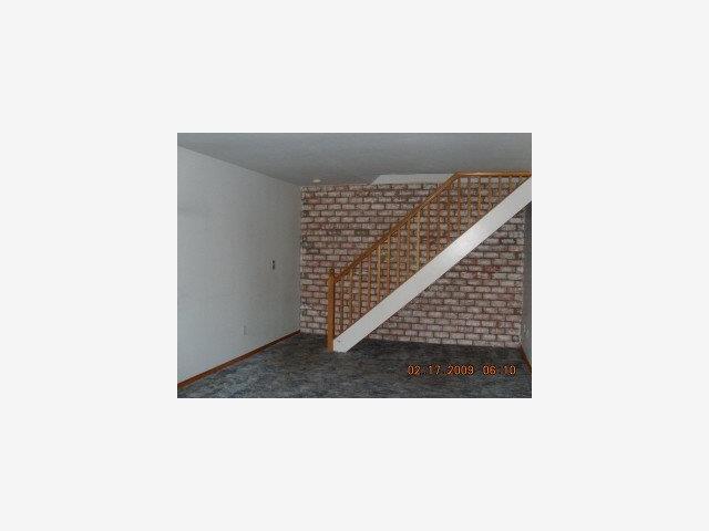 1440 Ruby Court, Unit 3 Capitola, CA 95010 - Photo 5 of 5 a view of an outdoor space