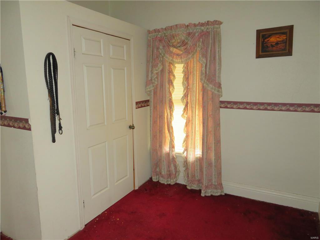 717 Rice Street Wood River, IL 62095 - Photo 3 of 16 Gallery Image 3