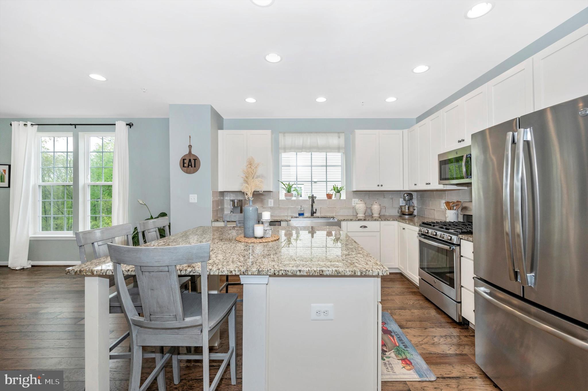 5652 Scott Ridge Place Frederick, MD 21704 - Photo 8 of 37 Kitchen with Large Center Island