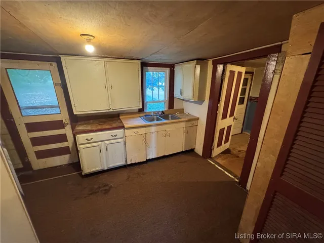 $39,950 | 410 East Mulberry Street, Salem, IN 47167