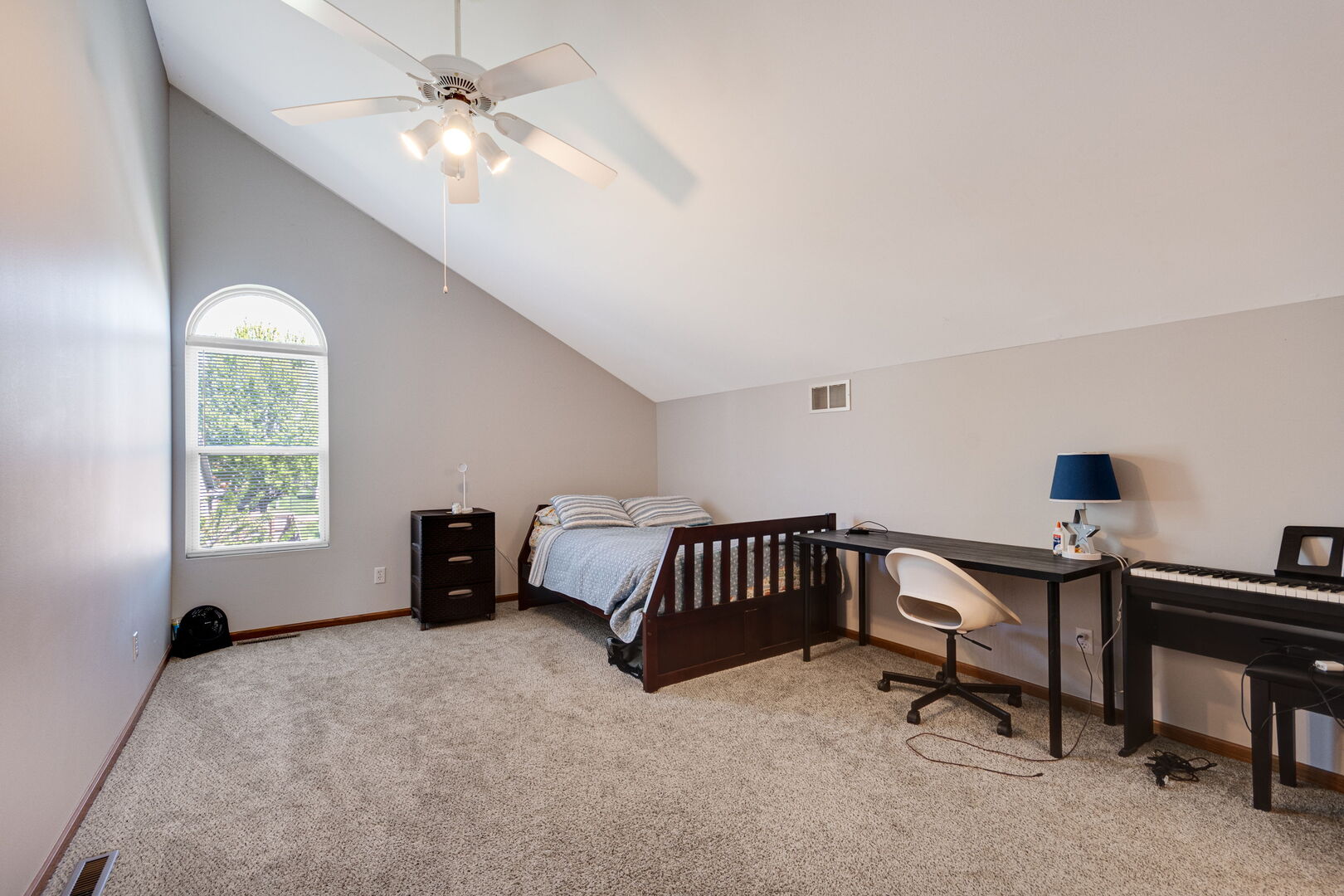 824 East Kahler Road, Unit 824 Wilmington, IL 60481 - Photo 12 of 20