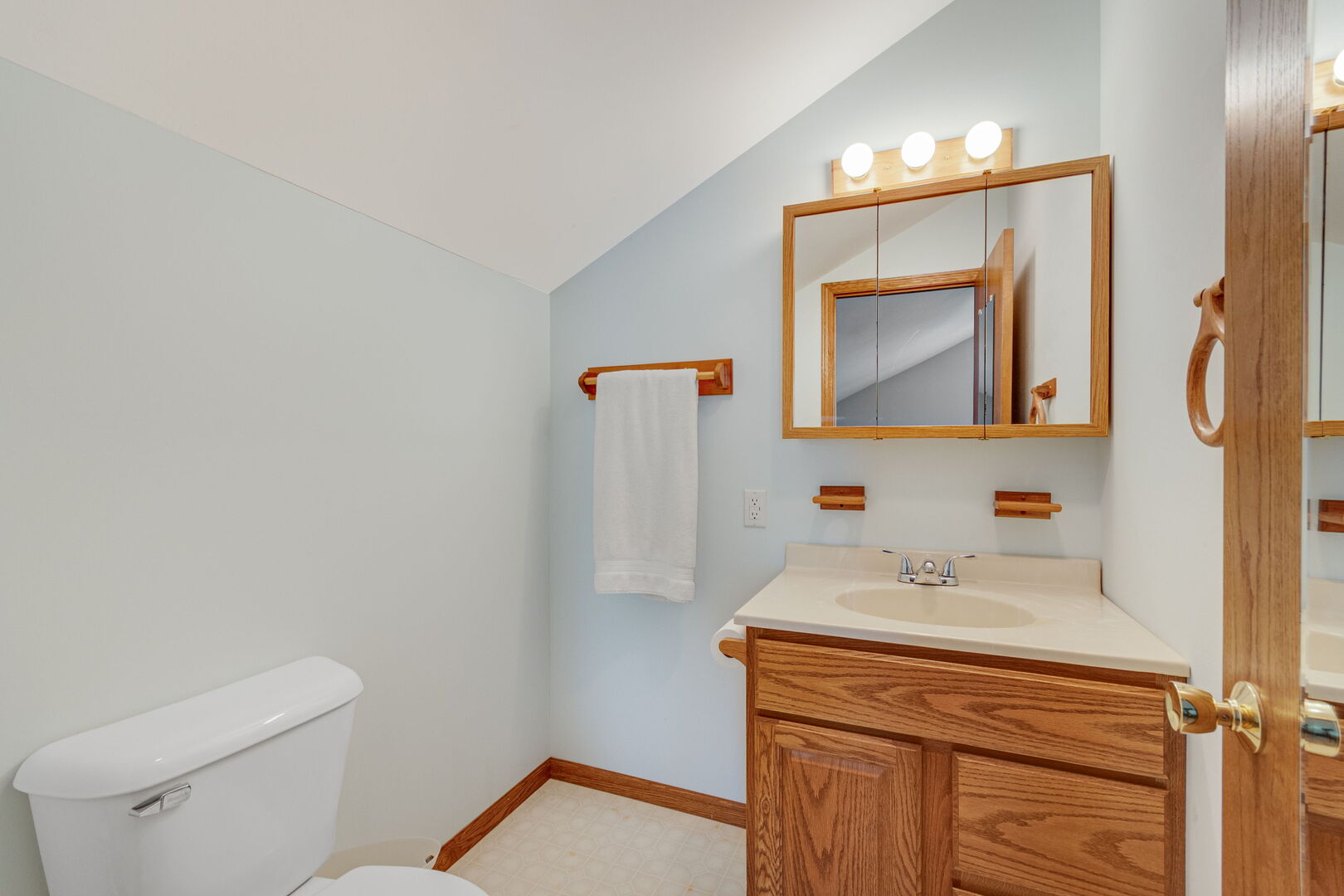 824 East Kahler Road, Unit 824 Wilmington, IL 60481 - Photo 13 of 20