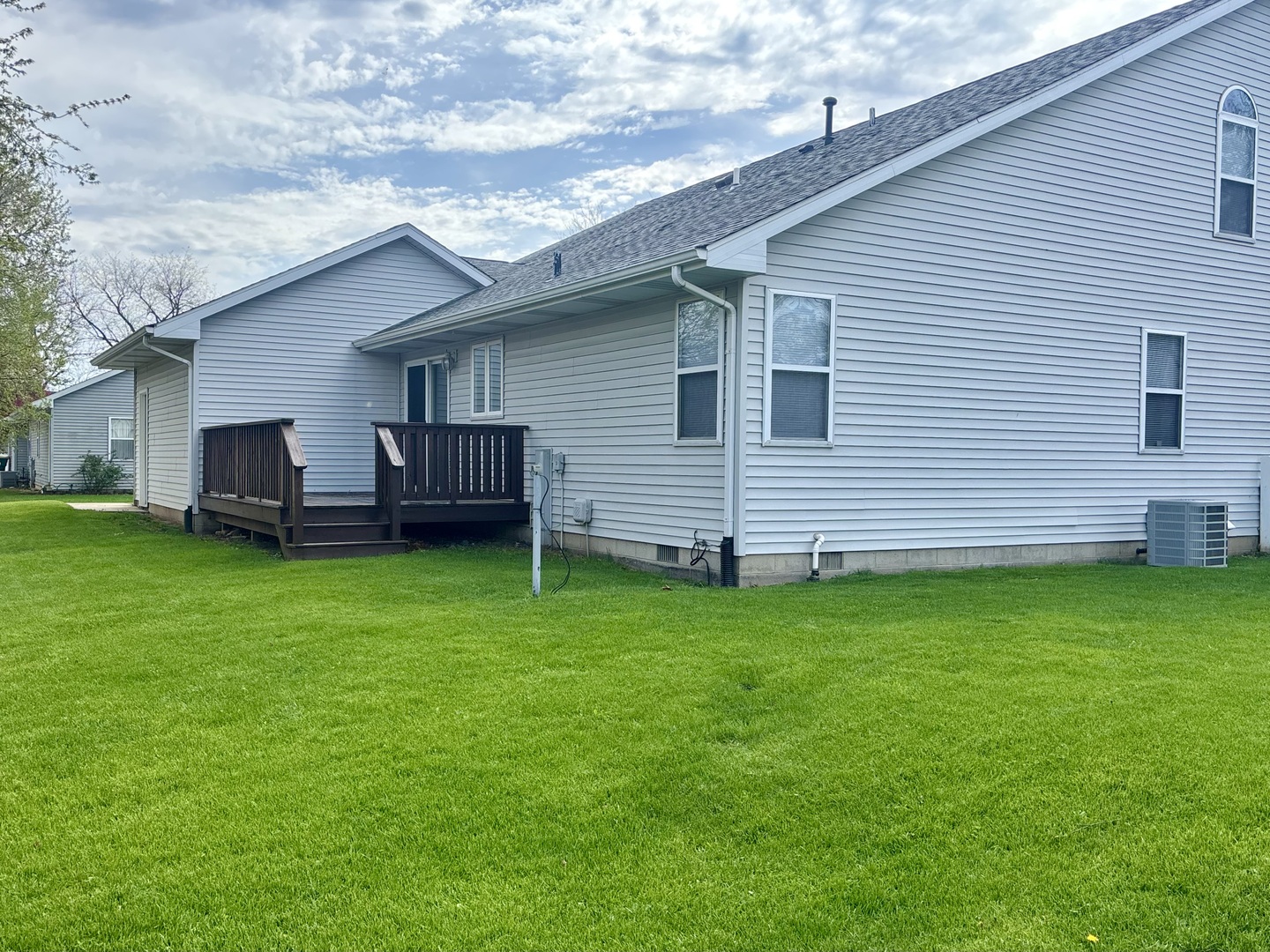 824 East Kahler Road, Unit 824 Wilmington, IL 60481 - Photo 16 of 20