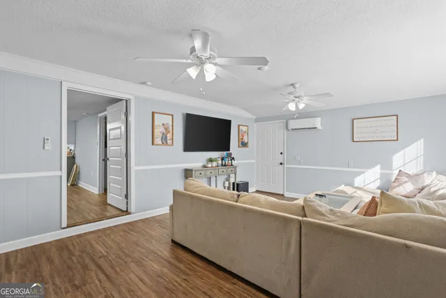 $197,900 | 512 Tillman Street, Odum, GA 31555