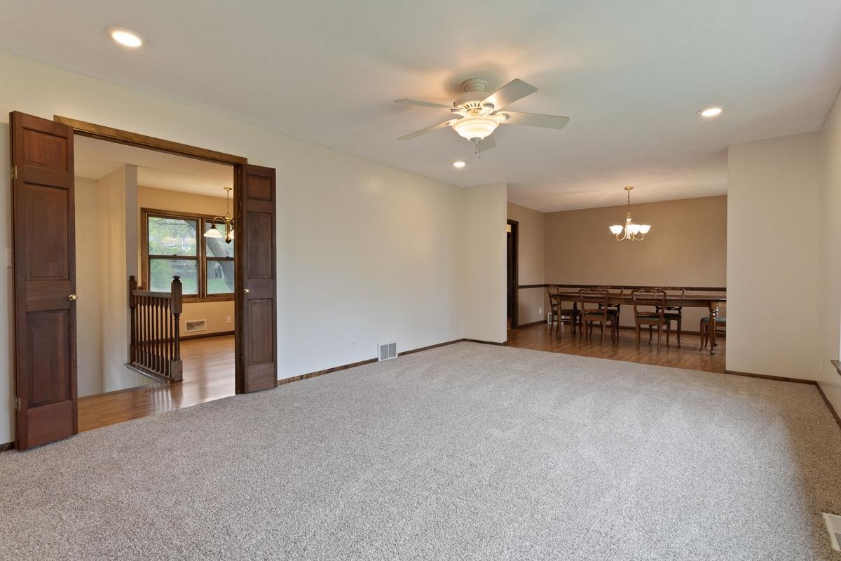 1559 McCarthy Road Eagan, MN 55121 - Photo 14 of 28