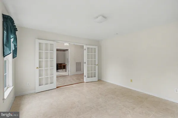 $925,000 | 2383 Rappahannock Road, Colonial Beach, VA 22443