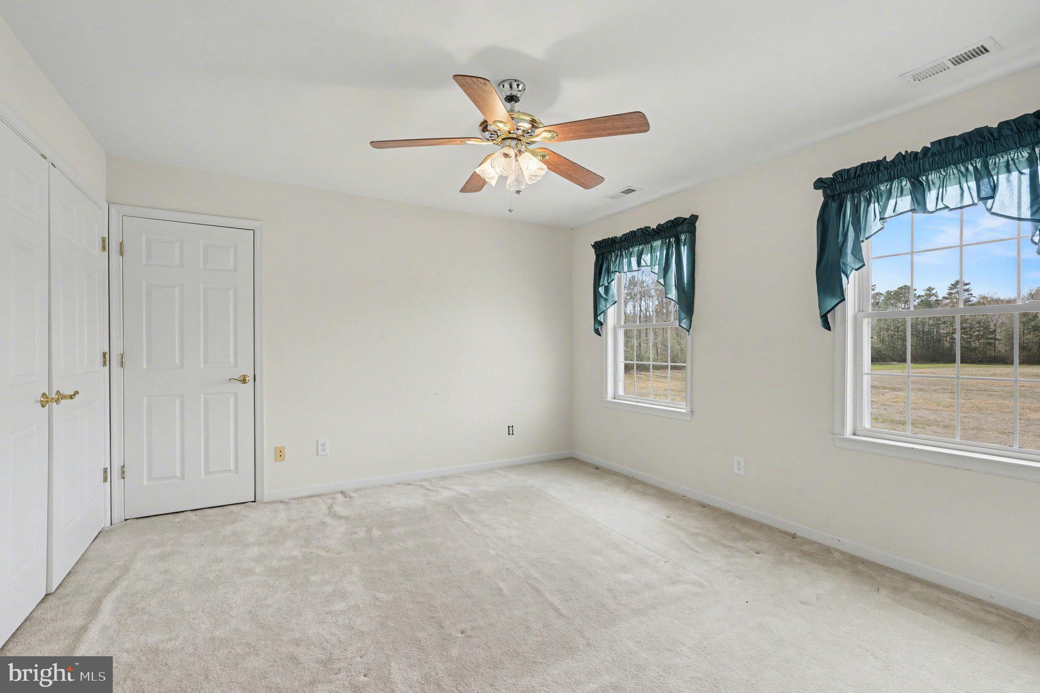 2383 Rappahannock Road Colonial Beach, VA 22443 - Photo 27 of 47 Bedroom 3