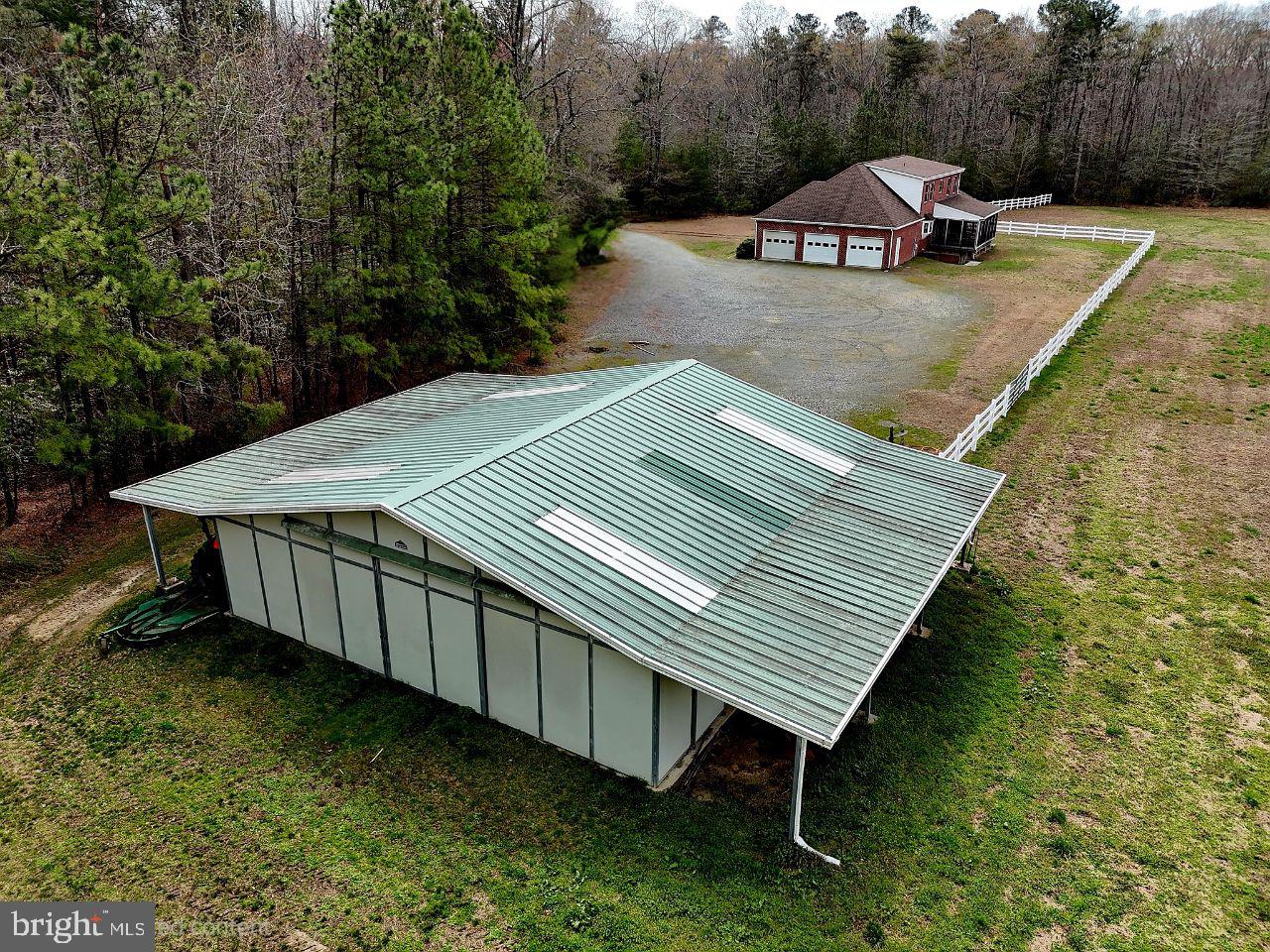 2383 Rappahannock Road Colonial Beach, VA 22443 - Photo 39 of 47 Barn