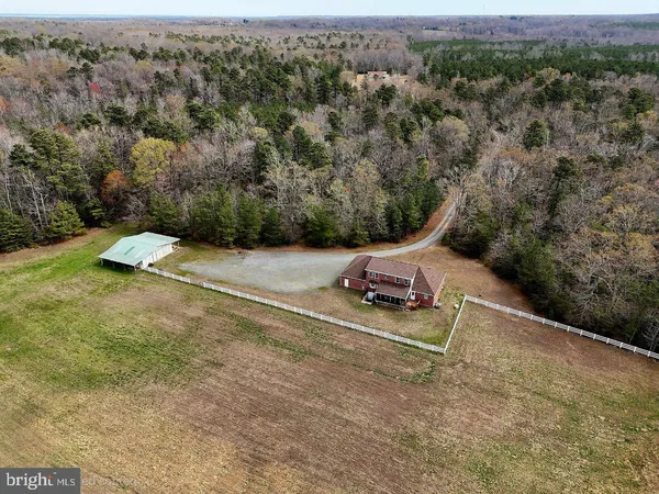 $925,000 | 2383 Rappahannock Road, Colonial Beach, VA 22443