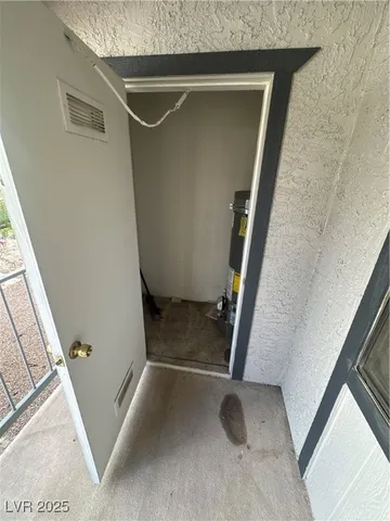 $1,550 | 2807 Tulip Court, Unit 1, Henderson, NV 89074