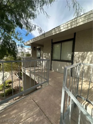 $1,550 | 2807 Tulip Court, Unit 1, Henderson, NV 89074