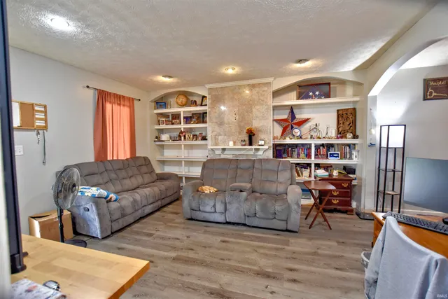 $249,900 | 505 West Marion Street, Monticello, IN 47960