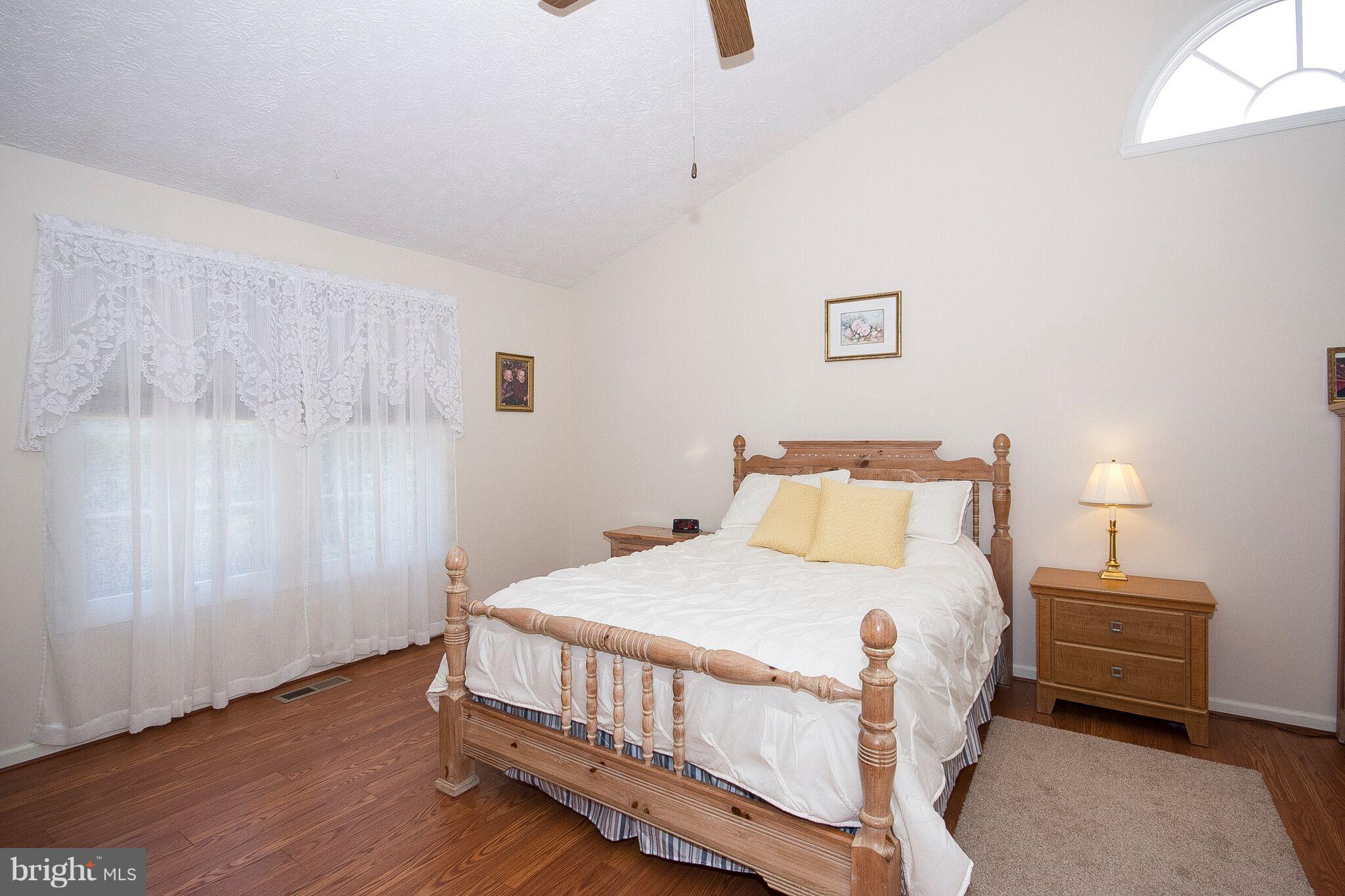 427 Rambler Road Bel Air, MD 21015 - Photo 17 of 30 MASTER w/VAULTED CEILINGS & WALK-IN CLOSET