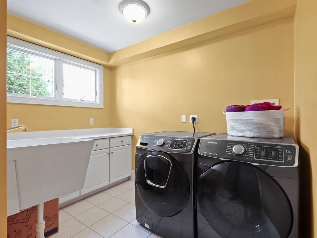 12 Lupine Road, Unit 12 Natick, MA 01760 - Photo 25 of 29