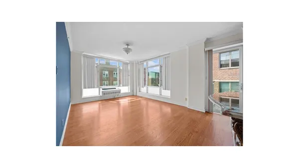 $3,800 | 3511 Cambridge Avenue, Unit 6B | Central Riverdale