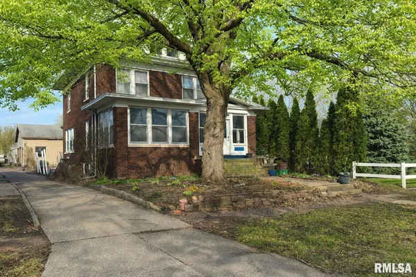 $125,000 | 406 South A Street, Monmouth, IL 61462