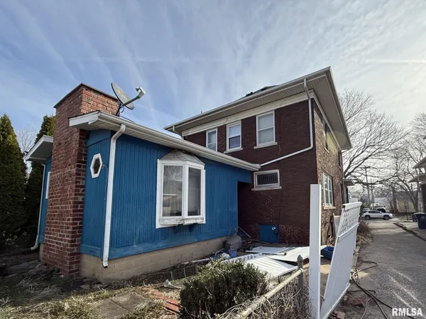 $125,000 | 406 South A Street, Monmouth, IL 61462